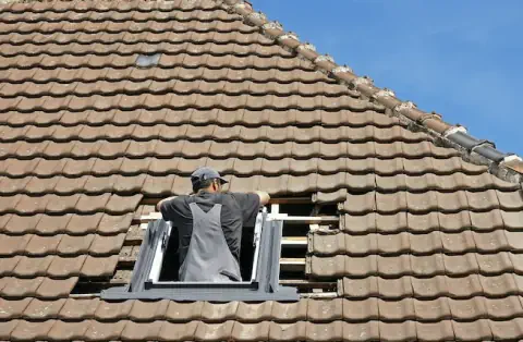 Pose de velux - Belvédère-Campomoro
